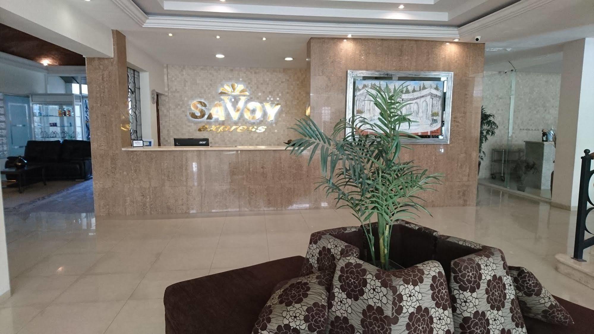 Отель Savoy Express Торреон Экстерьер фото